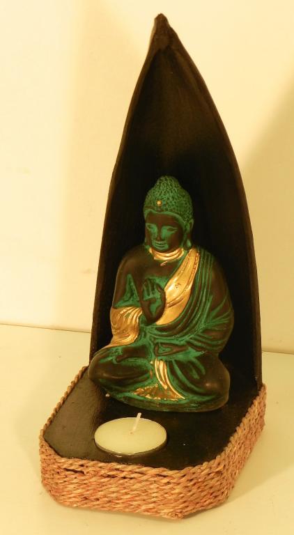 Buddha<br>H 24 X 11<br>18,00 CHF